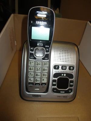 USED UNIDEN D1484-3
