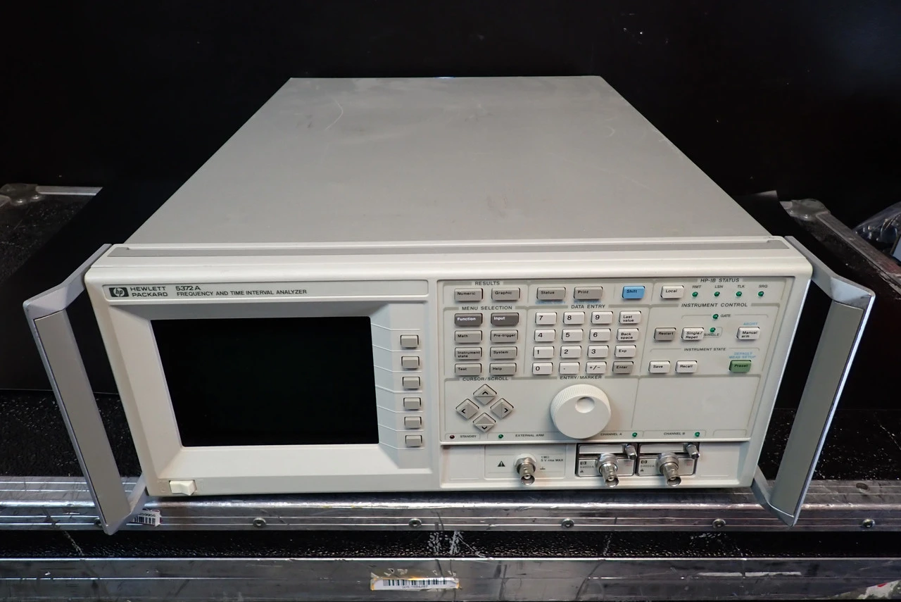 USED HEWLETT PACKARD 5372A