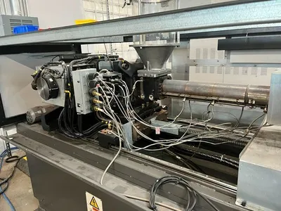1998 CINCINNATI ROBOSHOT ELECTRIC 110R-97G Injection Molding Horizontal/Vertical | Machinery Network (3)