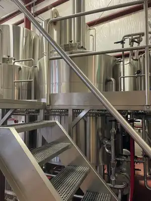 USED 2015 SPECIFIC MECHANICAL STEAM FIRED 40 BBL 3-VESSEL BREWHOUSE