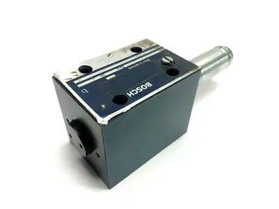 Used Bosch 0 810 001 825 Pump & Valve Parts Michigan US | Maverick Industrial Sales #1483247