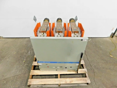 Used GE VB 4.16-350-3 Circuit Breakers Ohio US | Equipment Recovery Corp. #1330505
