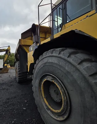 2006 KOMATSU HM400-1L Articulating Dump Trucks | Iron Listing (12)