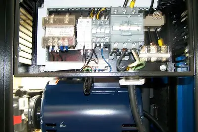 Air-Max 5 hp. 1ph. Single Phase VSD Rotary Screw Air Compressor 12 Year Warranty