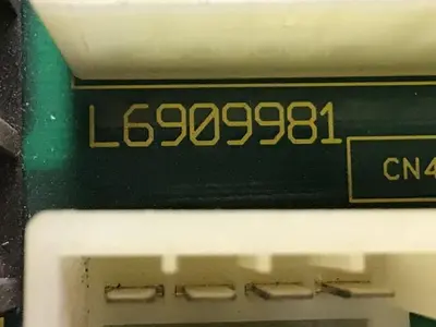 USED TOSHIBA L6909981