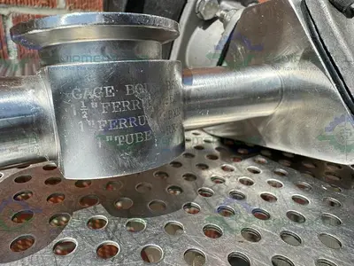 USED 2 ITT PURE FLO ADVANTAGE STAINLESS STEEL DIAPHRAGM VALVE W/ 1" SANITARY FITTINGS