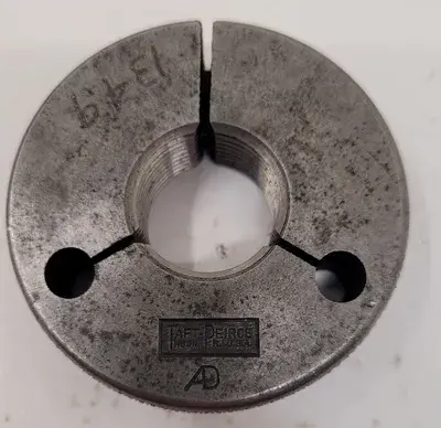 USED TAFT-PIERCE THREAD RING GAUGES