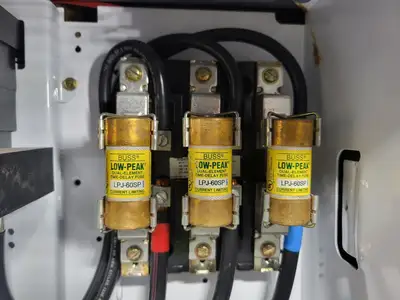 USED SQUARE D MODEL 6