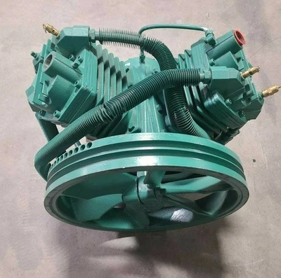 SPEEDAIRE M2086 2-Stage Pressure Lubricated Air Compressor Pump Oil Capacity