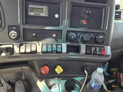 USED 2019 KENWORTH T680