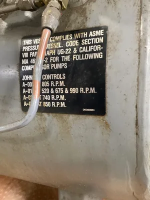 Pureflow Johnson Controls Dual Air Compressor 200 PSI 25 Gal.