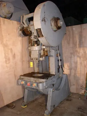60 Ton Minster #6 O.B.I. Press; Mechanical Clutch; S/N 6-B553