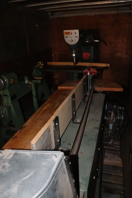 USED CROUCH 52