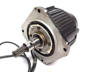 USED YASKAWA ELECTRIC AC SERVO MOTOR