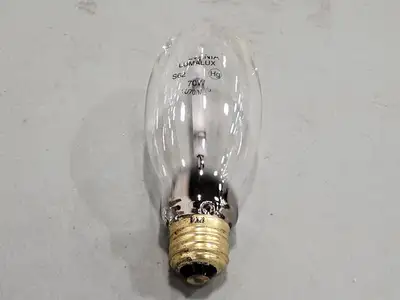 USED SYLVANIA E17