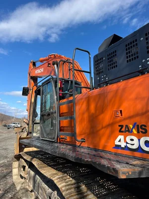 Used 2022 Hitachi ZX490LC-6 Excavators Pennsylvania US | Zadoon Equipment #1480729