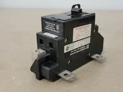 USED SQUARE D QO230