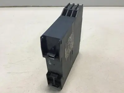 USED SIEMENS 3UN2100-0AF7