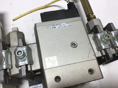 SMC AW60-N06C-Z-B Filter Regulator 7-125PSI Valves VHS50-N06-Z & AV5000-N06-5DZ