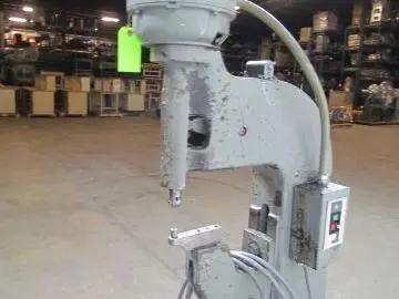 Grant 107A Riveting Machine 1Hp 3Ph Adjustable Height 11-1/2" Throat Depth