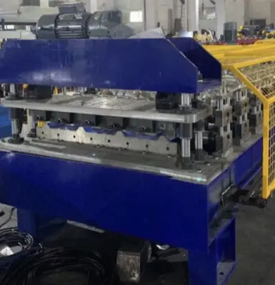 Industrial Roofing Roll Forming Machine in Canada