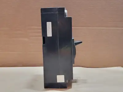 USED SQUARE D LAL364001027