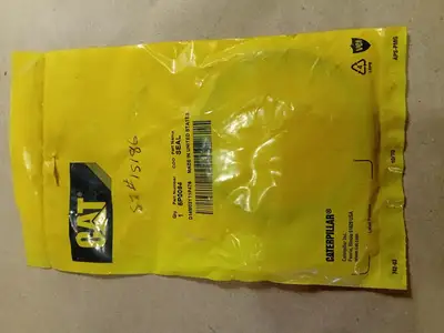NEW CATERPILLAR 5P-0064