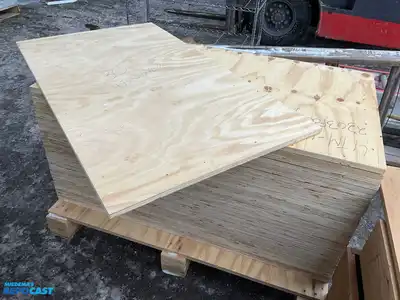 Lot of (30) 2 by 4 plywood crating material