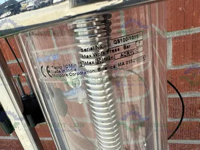 USED MILLIPORE QUIKSCALE 100 / 550 CHROMATOGRAPHY COLUMN 4L