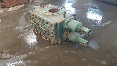 USED NATIONAL OILWELL (NOV) 7 1/16" 5M DOUBLE RAM BOP