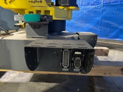 2006 FANUC S500IB 6 Axis Robots | K.B. Industries LLC (11)