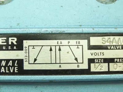 Skinner S4AACBX4 Pneumatic Directional Control Spool Valve 5/2 Pos 150 PSI