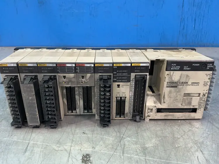 Used OMRON CPU21 Programmable Logic Controllers Ohio US | HGR 24 #1345288