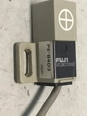 USED FUJI ELECTRIC PE-B4D3