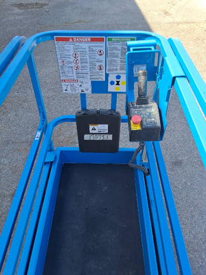 USED 2017 Genie GS-1930