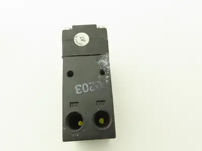 Fairchild TT8001-011011 Pressure Transducer 3-15 PSI Dual Channel Mini 2 Wire