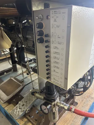 Pegasus E52-186A Industrial Overlock Serger Sewing Machine w/ BL Controller