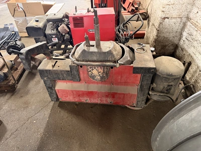 Used COATS 2020 TIRE CHANGING MACHINE Tire Balancers Michigan US | Miedema Asset Management Group #1414367