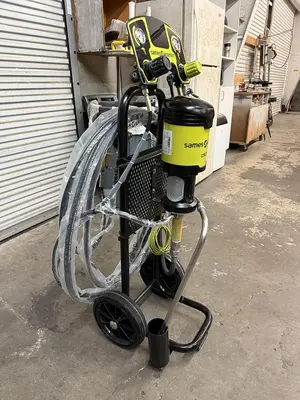 Sames & Kremlin Paint Pump & Sprayer (LIKE NEW)