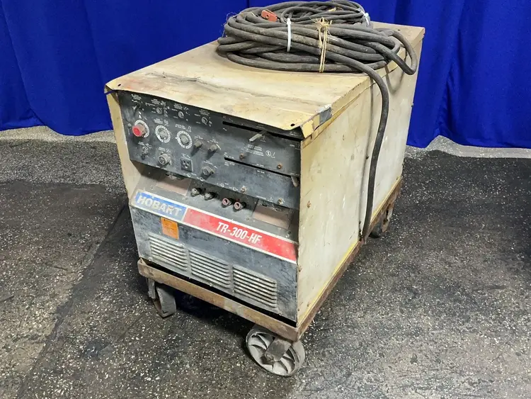 Used HOBART TR300HF Arc Welders Ohio US | HGR 24 #1498610