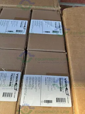 NEW LOT OF 100 - VWR 76329-996 DEEP WELL PLATE 2.2 ML SQUARE WELL, V-BOTTOM, NATURAL
