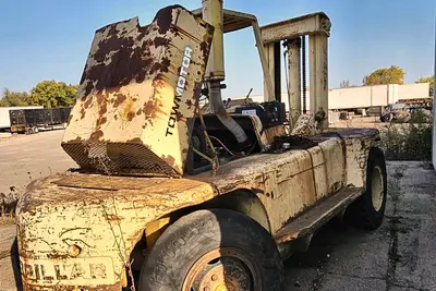 Used 1970 CATERPILLAR B25 Internal Combustion Forklifts: Pneumatic Tire Wisconsin US | Proxy Equipment #1385029