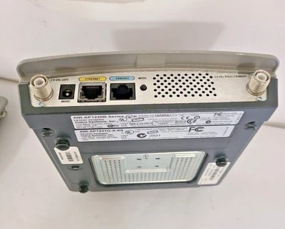 Lot of 4 CISCO AIRONET 1200 WIRELESS ACCESS POINT AIR-AP1220B AIR-AP1231G-A-K9