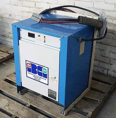 USED IBCI 06V0600L8E, SPEC-8951,12 VOLT BATTERY CHARGER
