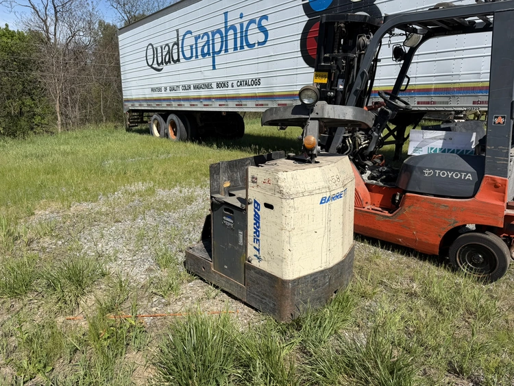 Used _UNKNOWN_ _UNKNOWN_ Tow Tractors West Virginia US | Miedema Asset Management Group #1423249