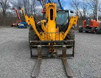 USED 2017 JCB 510-56