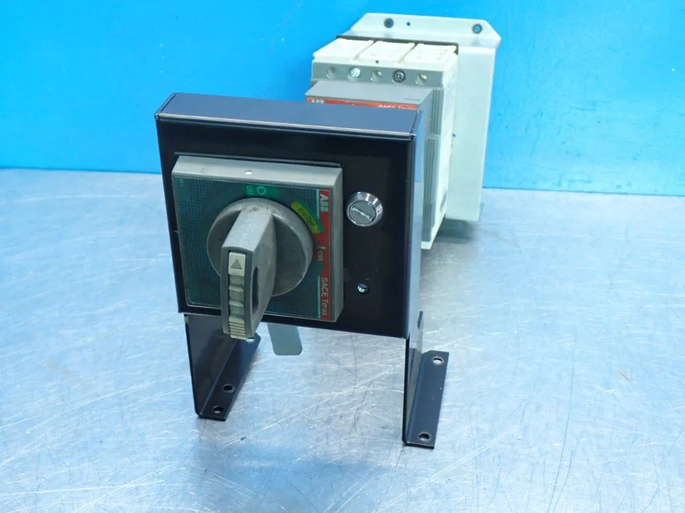 Used ABB TMAXT2H100 Circuit Breakers Ohio US | HGR 24 #879776