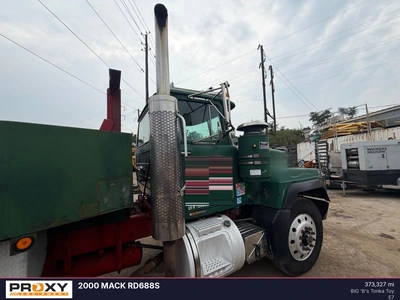 Used 2000 MACK RD688S Garbage trucks New Jersey US | Proxy Equipment #1424317