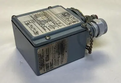 Used SQUARE D 9012GAW2 Miscellaneous Equipment (Electrical & Power) | Surplus Asset Holdings #1202848