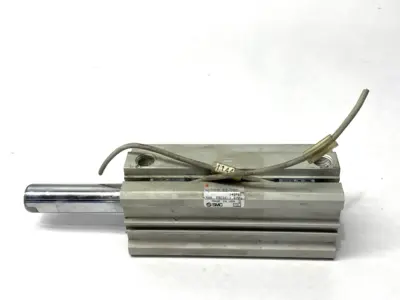 USED SMC PNEUMATIC CYLINDER 32MM BORE 75MM STROKE